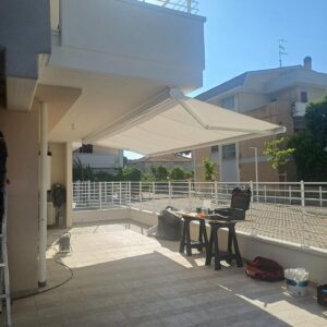 Gruppo Di Eleuterio - Tende da sole (2)